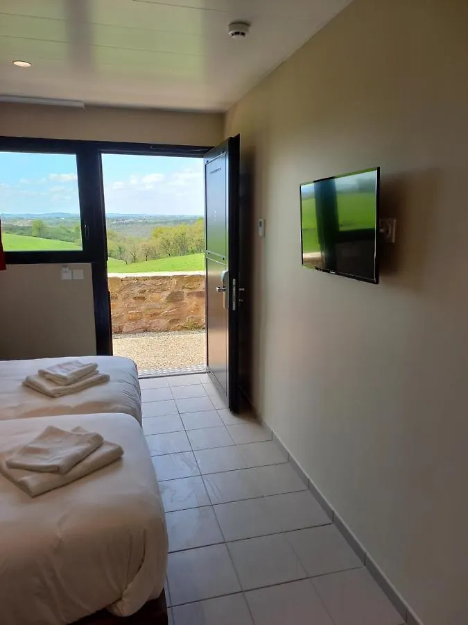 Logis Hotel Et Restaurant La Croix De Mille Pampelonne 2*,