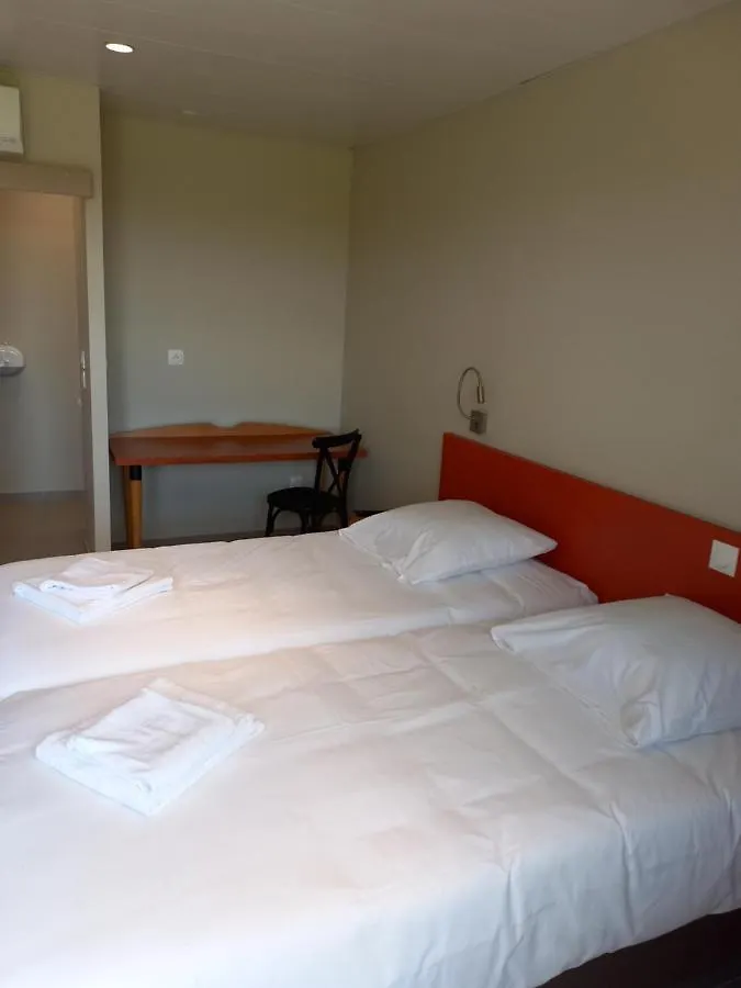 **  Logis Hotel Et Restaurant La Croix De Mille Pampelonne France